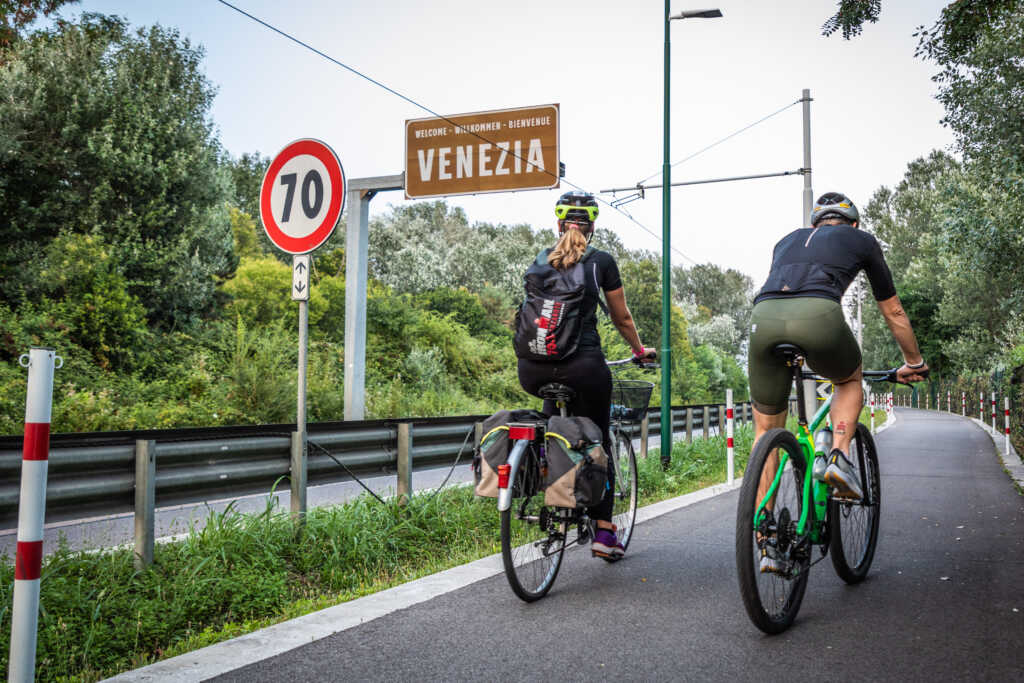 Mobilità ecosostenible, i vantaggi di arrivare a Venezia in bicicletta