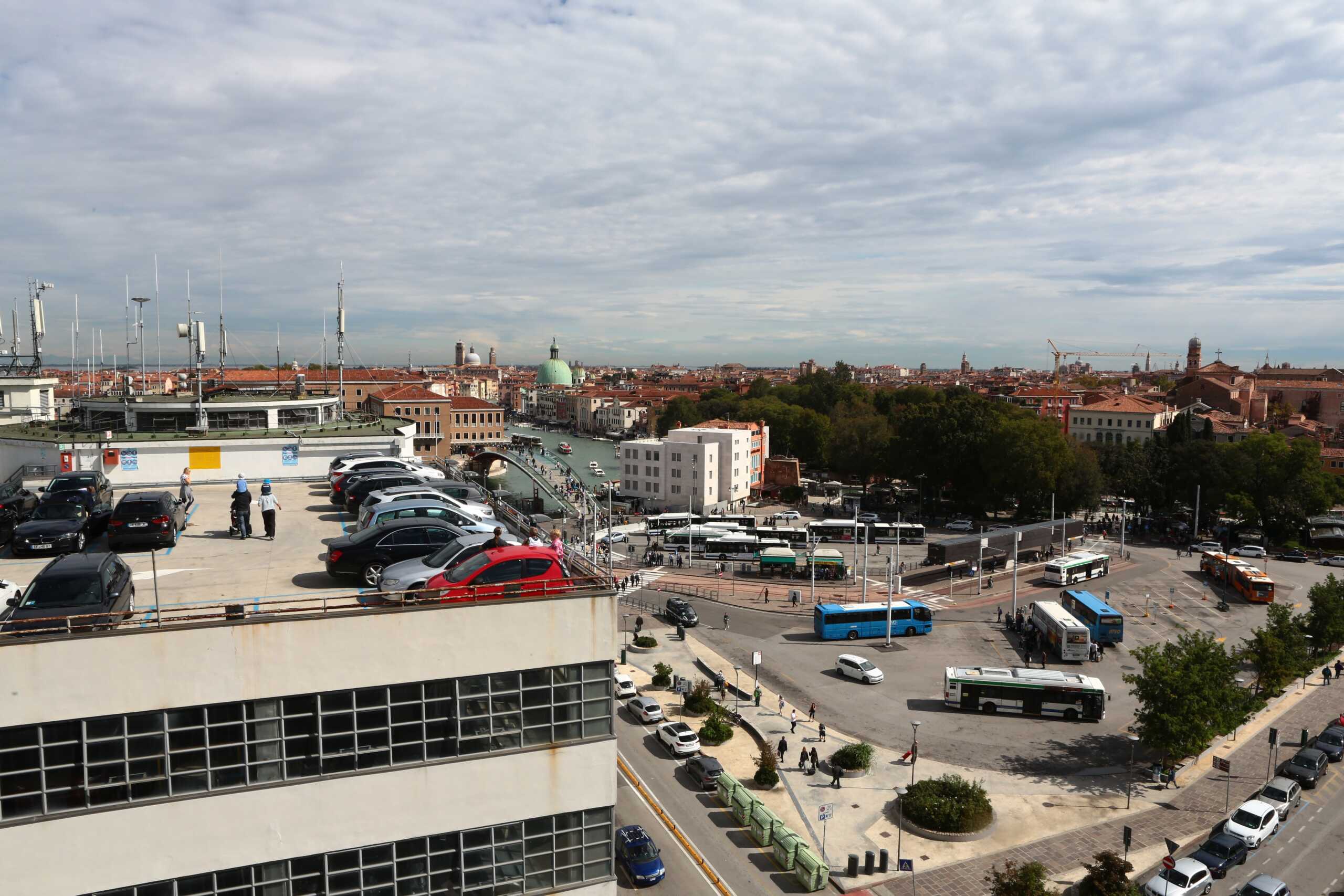 I principali parcheggi a Venezia e in terraferma