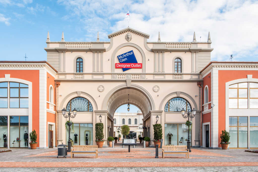 NOVENTA DI PIAVE DESIGNER OUTLET: UP TO 70% OFF THE BRANDS YOU LOVE