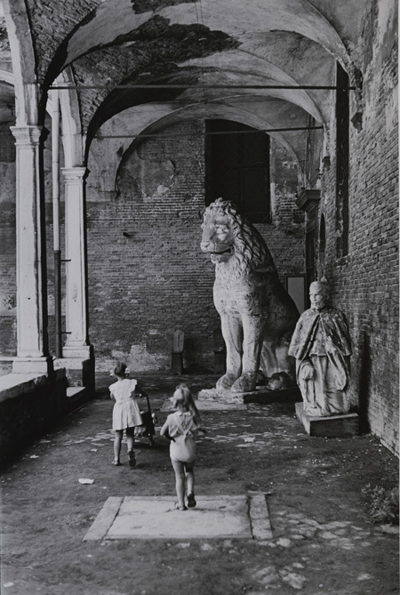 Photos From Venice Onward Inge Morath At Palazzo Grimani Live Venice